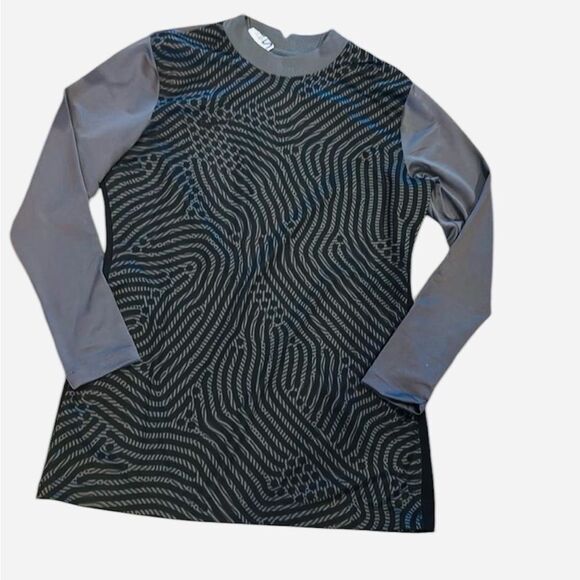Nike Dri Fit Large Ladies Stylish Black and Gray Long Sleeve Top - NWT - Picture 1 of 8
